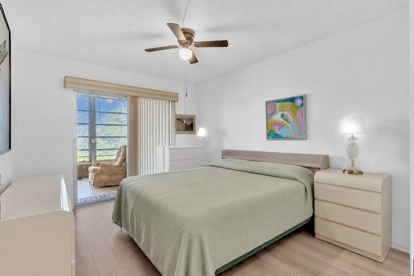 Discover comfortable living in this thoughtfully appointed - photo 23