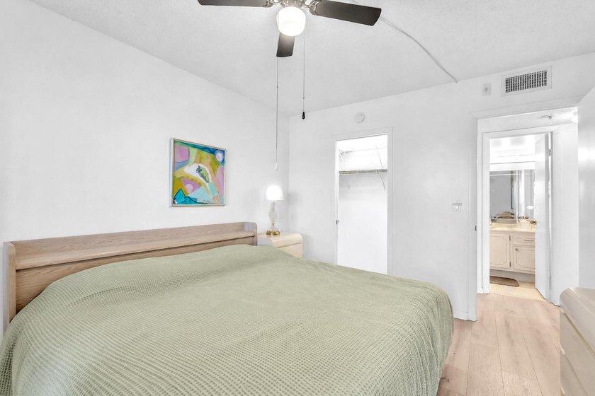 Discover comfortable living in this thoughtfully appointed - photo 28