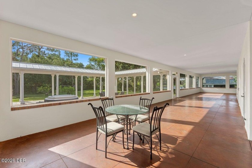 Welcome to your own private estate, where luxury, tranquility - photo 41