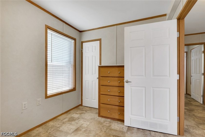 Situated on over half an acre, this pristine three-bedroom - photo 14