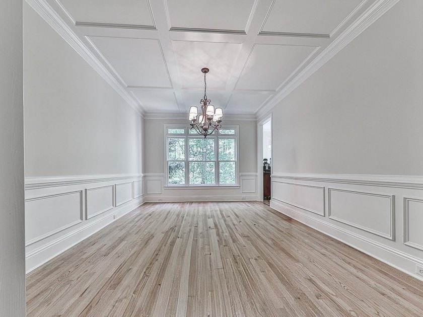Welcome to your Forever home in a Golf Community where timeless - photo 8