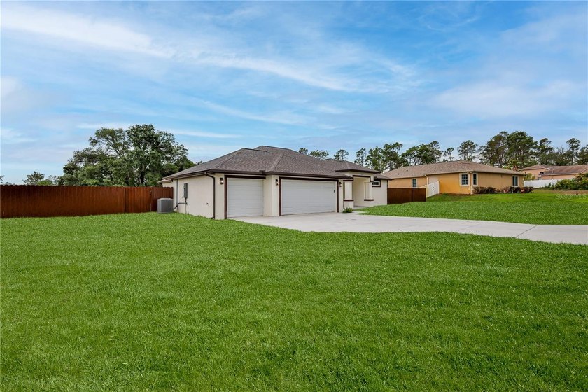 This is the one! Custom built in 2025 and rarely lived in, this - photo 5