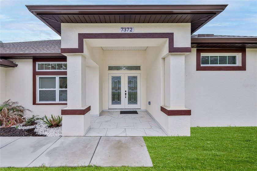 This is the one! Custom built in 2025 and rarely lived in, this - photo 8