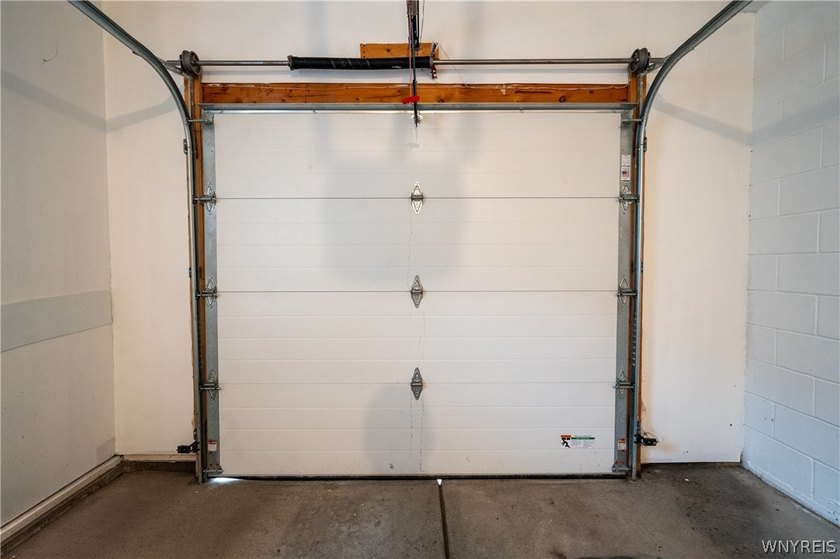 Welcome to this well-maintained 2-bedroom, 2.5-bath condo in the - photo 46