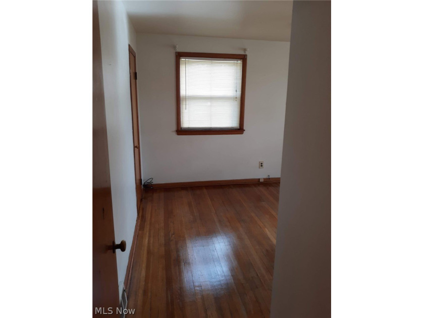 Investor opportunity in the heart of Euclid! This - photo 35