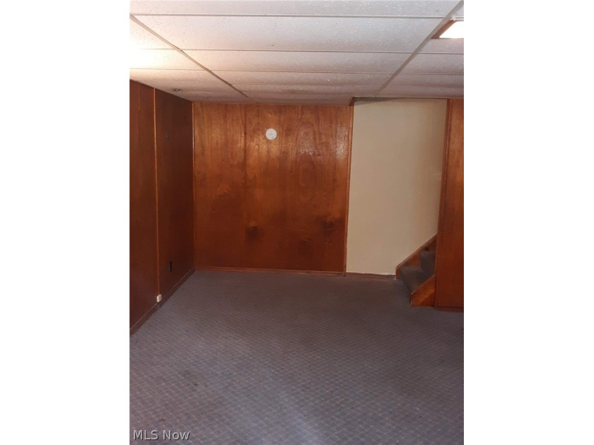 Investor opportunity in the heart of Euclid! This - photo 40