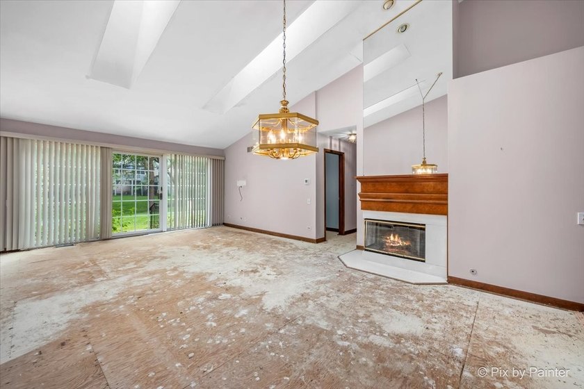 Investor / Handyman / Contractor Special! Exceptional - photo 11