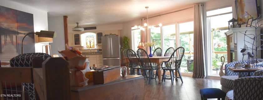 Discover this beautiful 3 bedroom, 2.5 bathroom LAKEFRONT home - photo 21