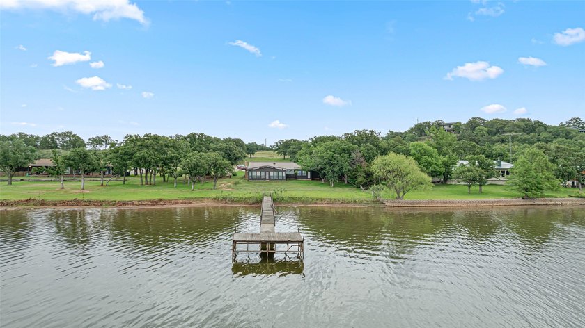 Nocona Hills Waterfront Retreat Experience the best of lake - photo 2