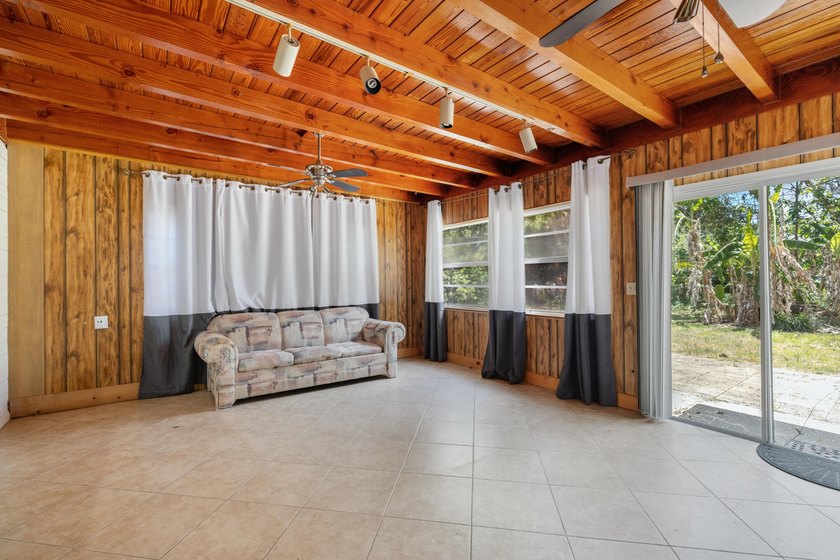 This inviting 2-bedroom, 2-bath Lakewood Park home blends - photo 13