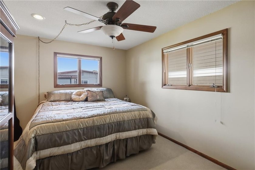 Experience the ultimate Lake of the Ozarks lifestyle at this - photo 28