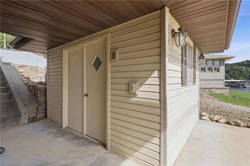 Experience the ultimate Lake of the Ozarks lifestyle at this - photo 34
