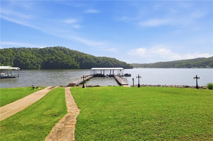 Experience the ultimate Lake of the Ozarks lifestyle at this - photo 39