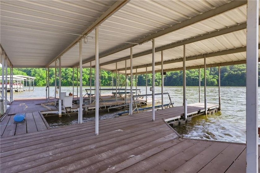 Experience the ultimate Lake of the Ozarks lifestyle at this - photo 42