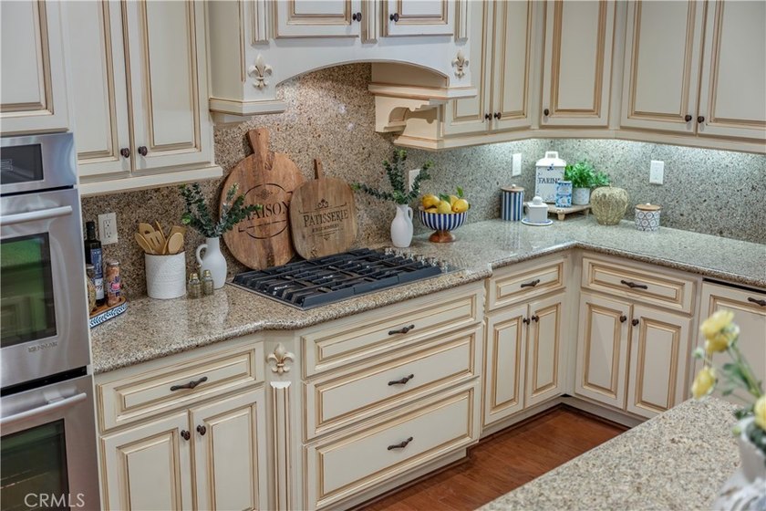 Welcome to 22121 Lynx Court, a custom-built single-story estate - photo 19