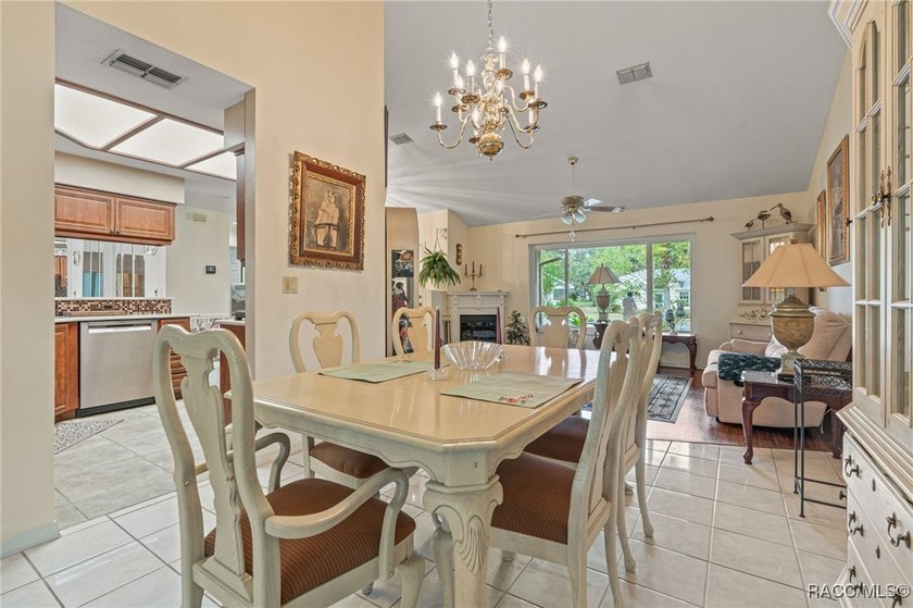 Welcome to 4 Ipomoea Court in beautiful Sugarmill Woods! This - photo 19