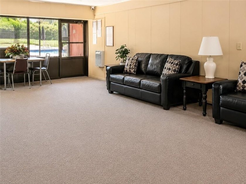 Imagine coming home to this beautifully maintained and updated - photo 19