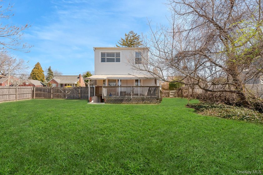 Legal 2 Family by C/O located in the heart of Lindenhurst - photo 4