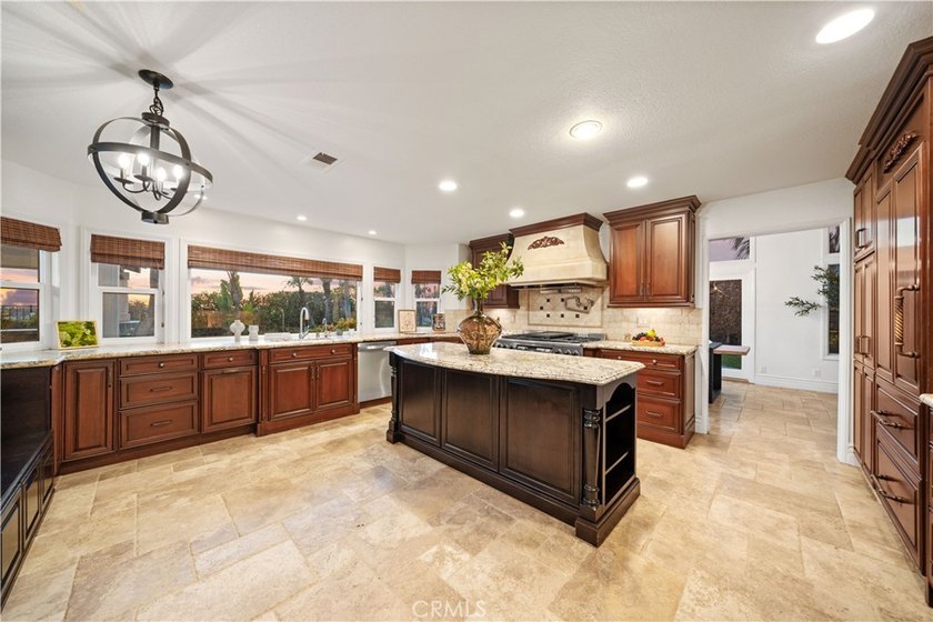 Welcome to 22101 Stillwater, Mission Viejo - a beautifully - photo 14