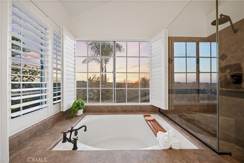 Welcome to 22101 Stillwater, Mission Viejo - a beautifully - photo 37