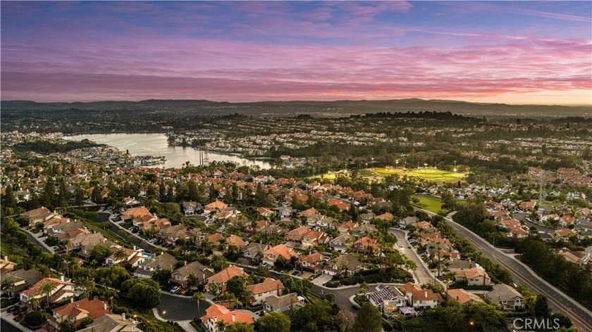 Welcome to 22101 Stillwater, Mission Viejo - a beautifully - photo 51