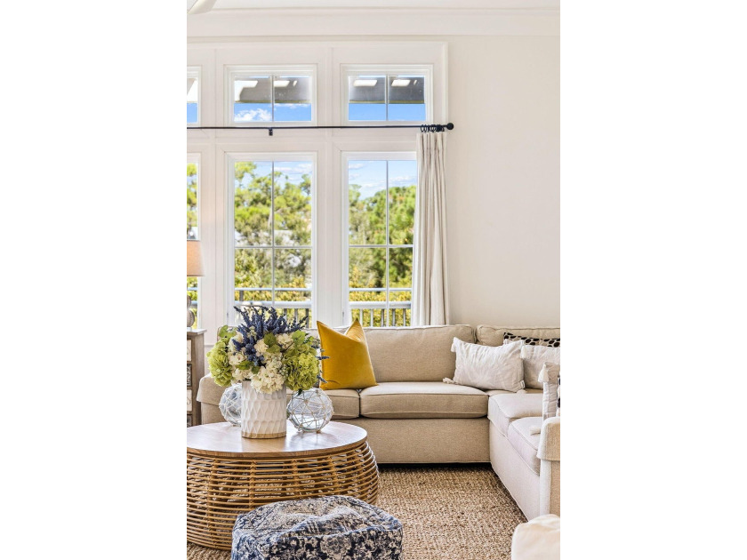 The only beachside one-bedroom, two-bath residence in - photo 6