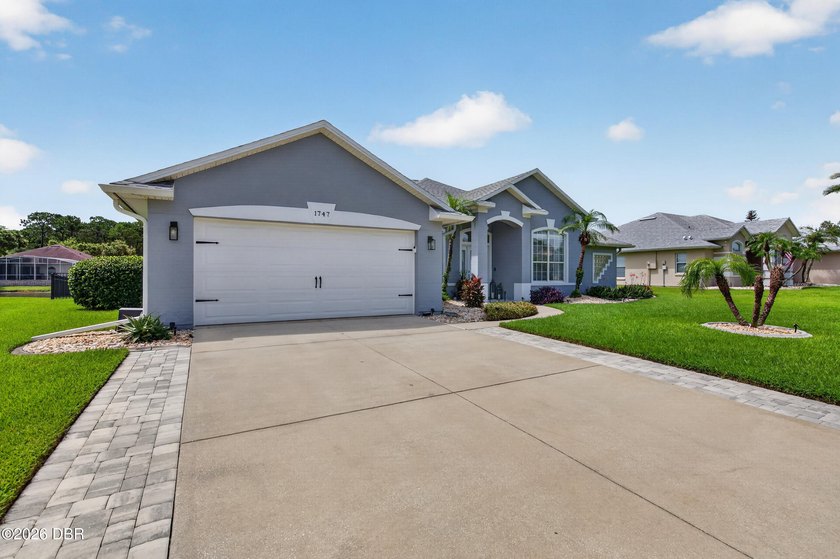 POOL HOME ON THE LAKE! Beautifully maintained and extensively - photo 14