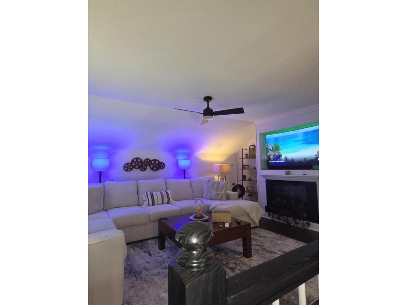 Welcome to 1305 Wykham Park Drive! This professionally designed - photo 28