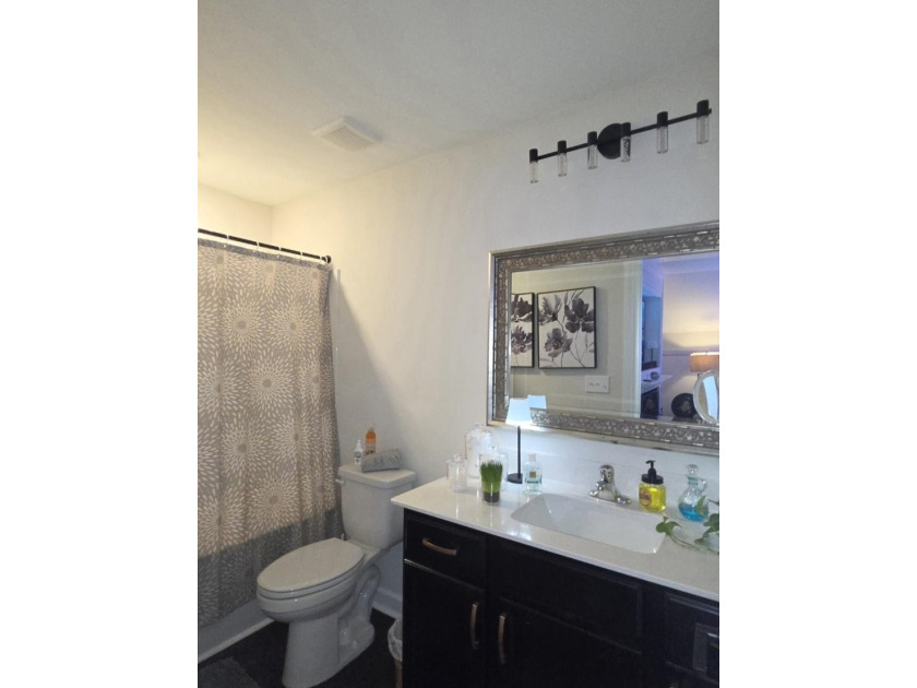 Welcome to 1305 Wykham Park Drive! This professionally designed - photo 31