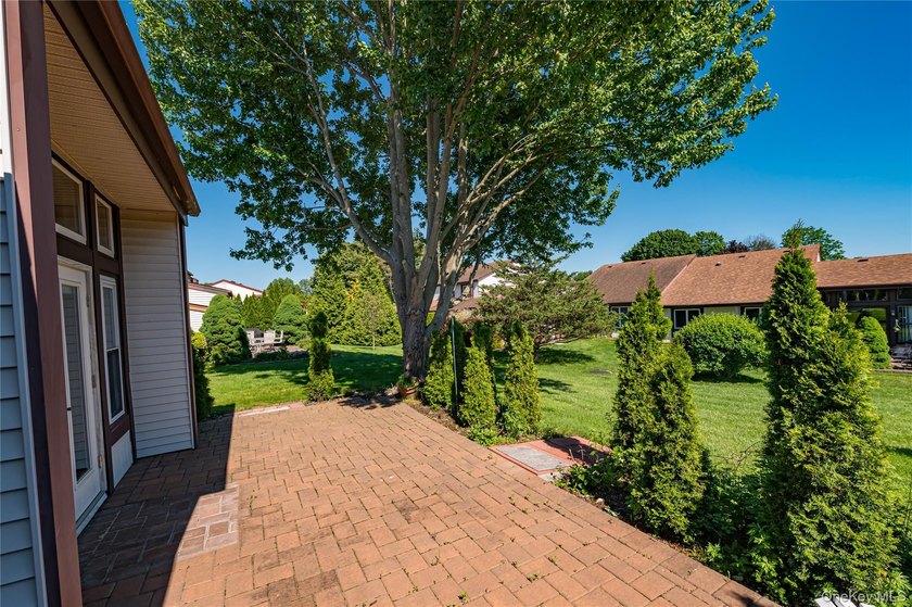 Welcome to this diamond *Ranch Model* located in the desirable - photo 24