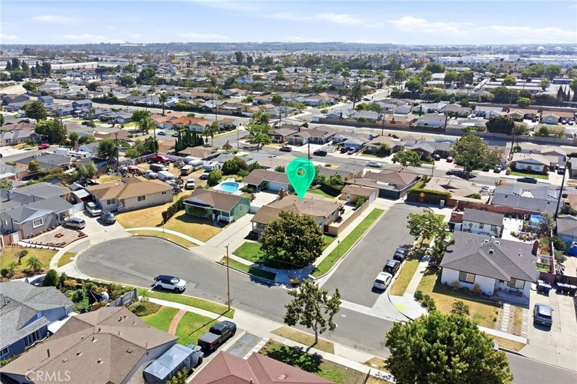 One-Of-A-Kind Property: Located on a rare double cul-de-sac - photo 43