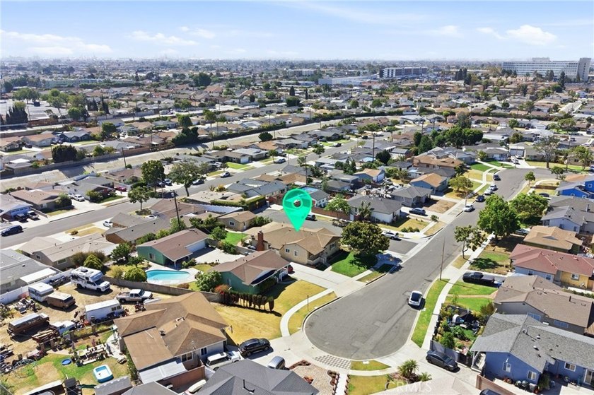 One-Of-A-Kind Property: Located on a rare double cul-de-sac - photo 46