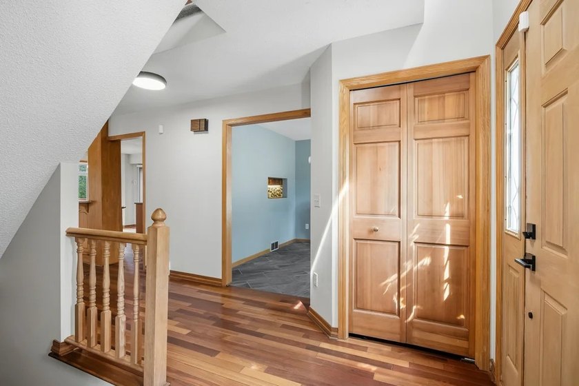 Welcome to your own private retreat on 3.1 scenic acres. This - photo 21