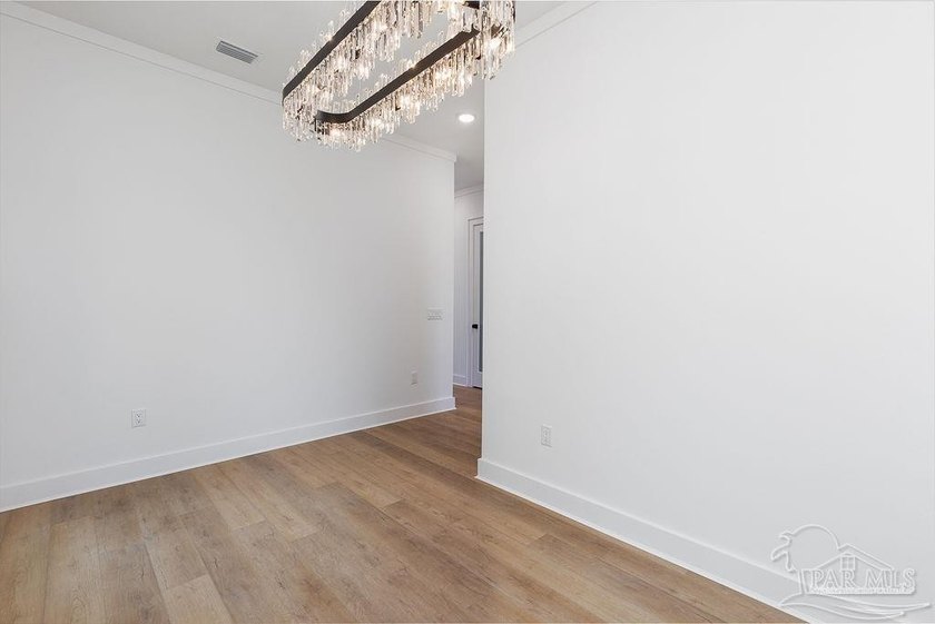 Our most striking design to date, 1519 E Hatton boasts modern - photo 22