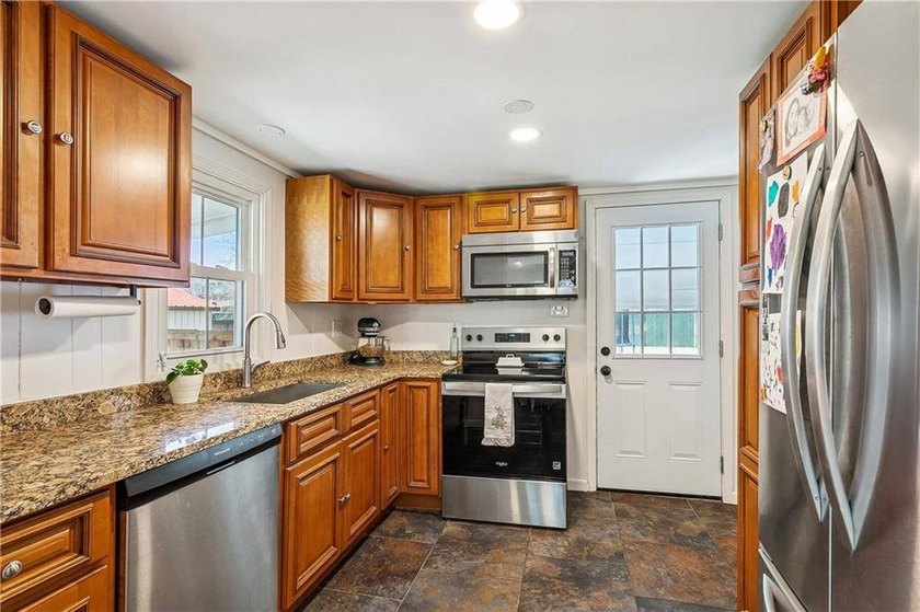 Beautifully updated, move-in-ready home situated on two spacious - photo 5