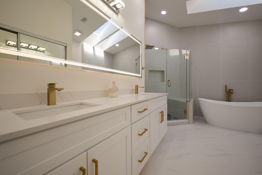 Welcome to this 3/2 house in the central-Boca neighborhood of - photo 25