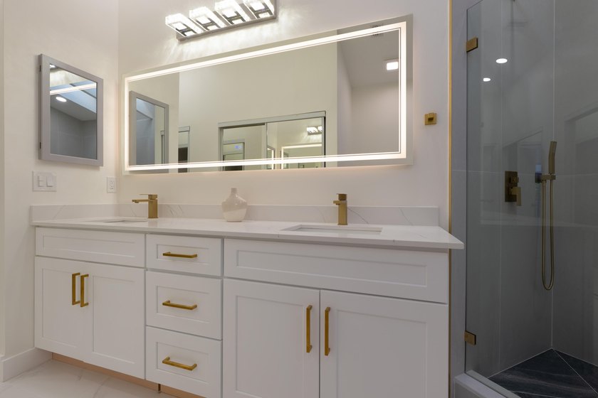 Welcome to this 3/2 house in the central-Boca neighborhood of - photo 26