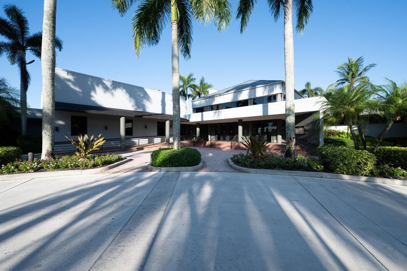 Welcome to this 3/2 house in the central-Boca neighborhood of - photo 50
