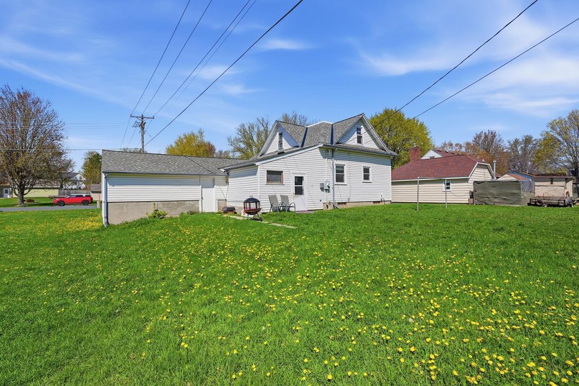 Charming 1930s home full of character and ready for its next - photo 16