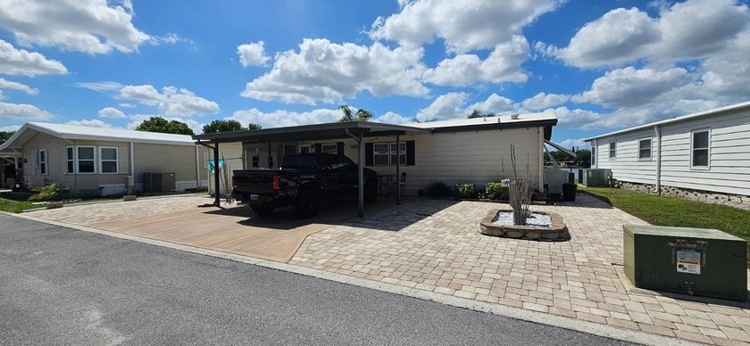 Live the Florida lifestyle you've been dreaming of in this - photo 2