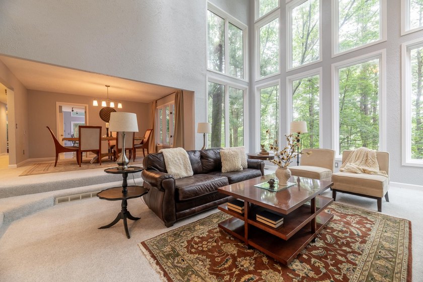 Welcome to your dream sanctuary! Designed for both grand-scale - photo 11