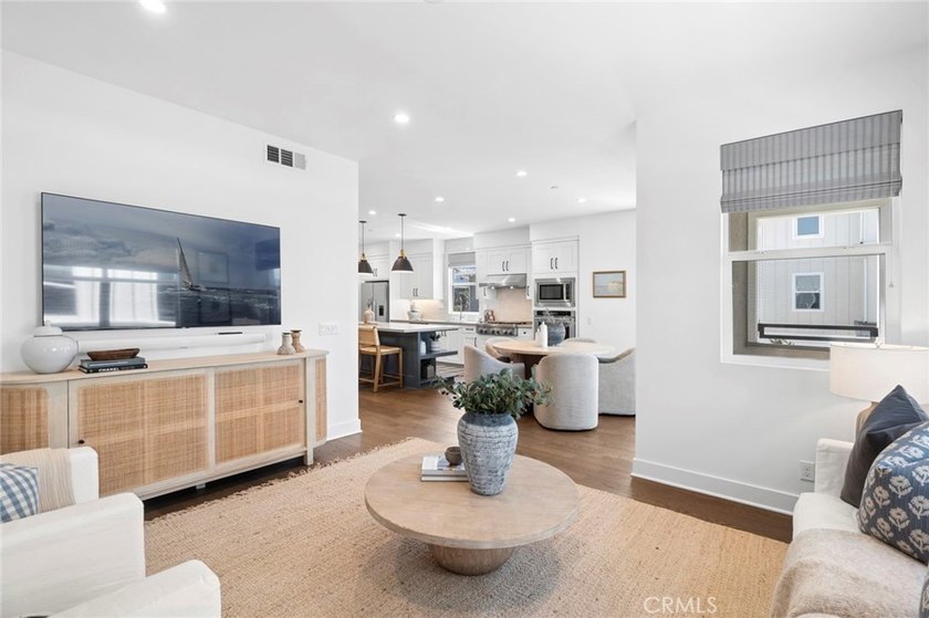 Rarely available, this exceptional 3-bedroom, 2.5-bath end-unit - photo 20