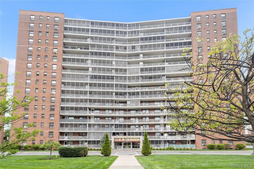 New to the Rego Park market: a charming one-bedroom home in the - photo 10