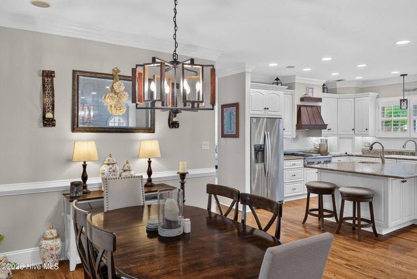 Welcome to this exceptional custom home in the prestigious Jones - photo 16