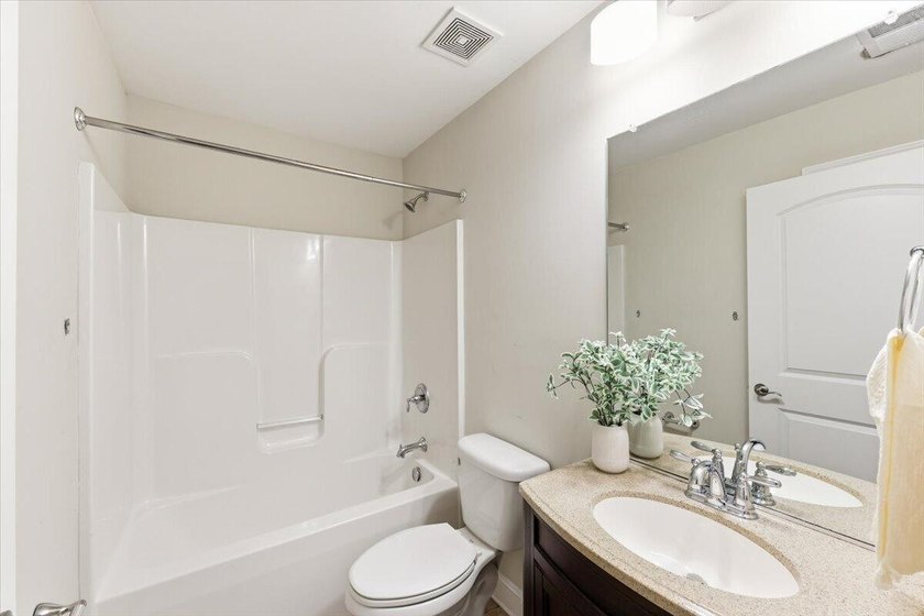 Welcome to 3584 Berryhill Road -- adorable 3-bedroom, 2.5-bath - photo 22