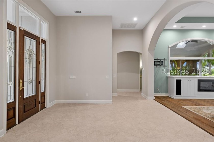 Back on the market and better than ever! This is not the same - photo 35