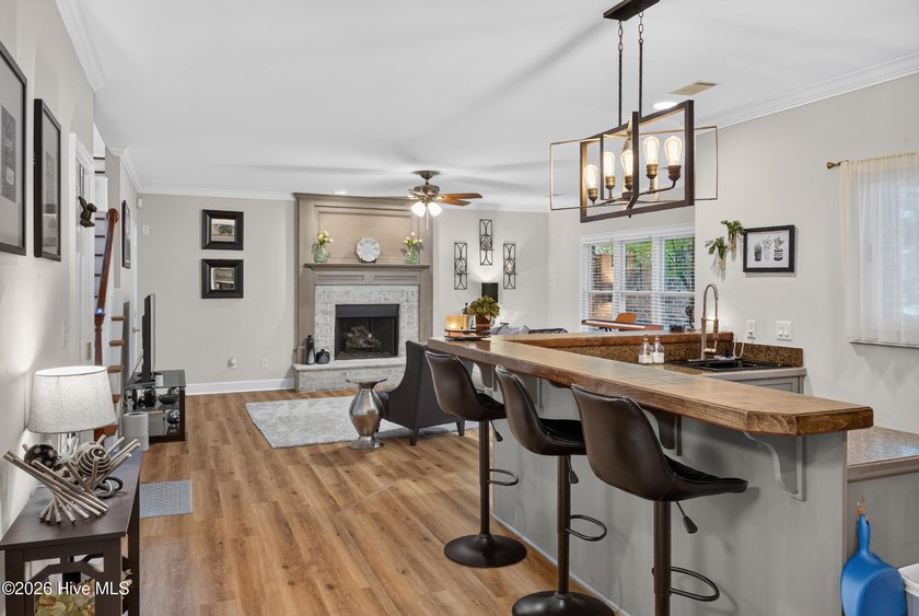 Welcome to this exceptional custom home in the prestigious Jones - photo 49
