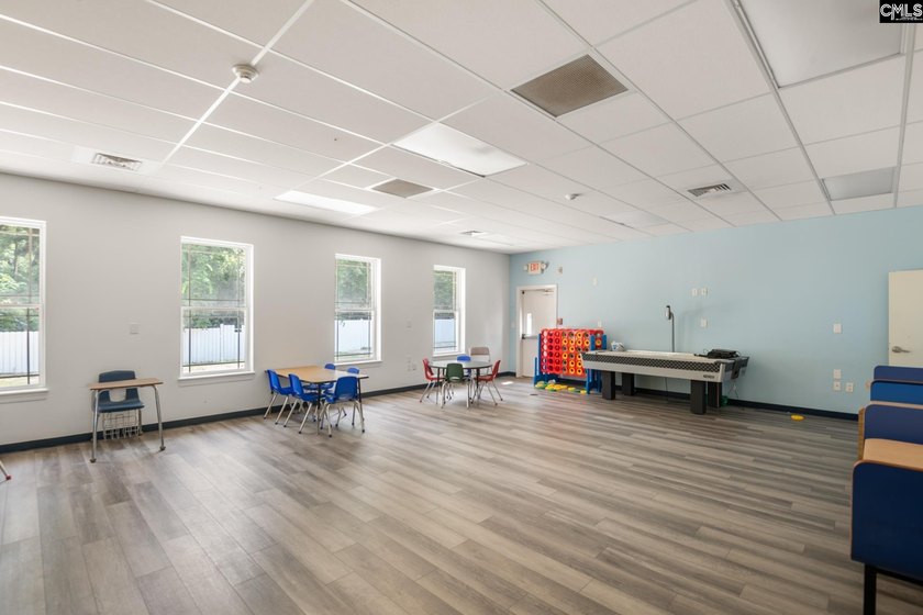 Rare opportunity to purchase a purpose-built educational and - photo 13