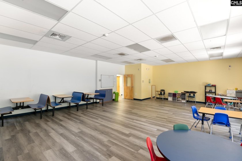 Rare opportunity to purchase a purpose-built educational and - photo 14