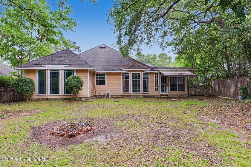 Spacious 3-bedroom, 2-bath home in the heart of Diamondhead on - photo 24